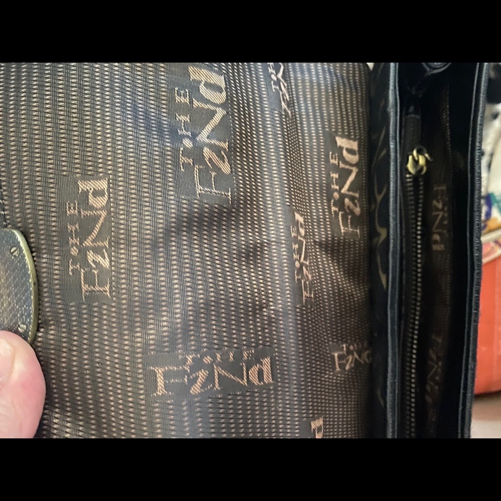 Handbag - Picture 3 of 3